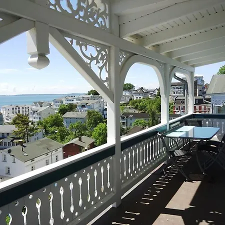 Sea View 4 - Bella Vista Holiday home *